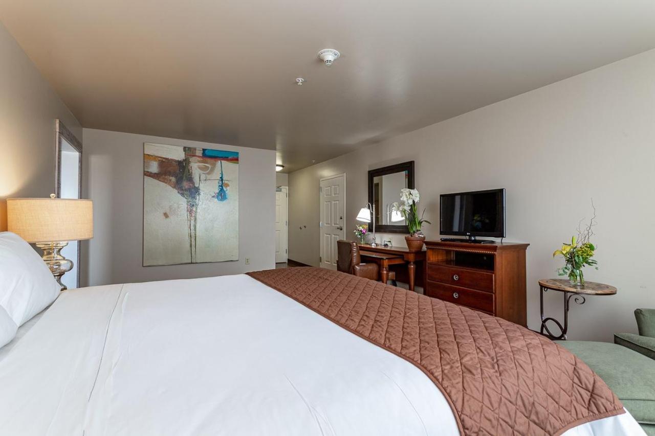 Jefferson Street Inn, A Member Of Radisson Individuals Wausau Ngoại thất bức ảnh