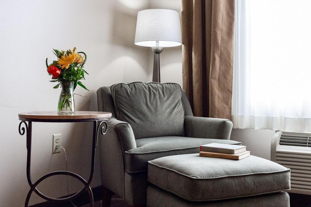 Jefferson Street Inn, A Member Of Radisson Individuals Wausau Ngoại thất bức ảnh
