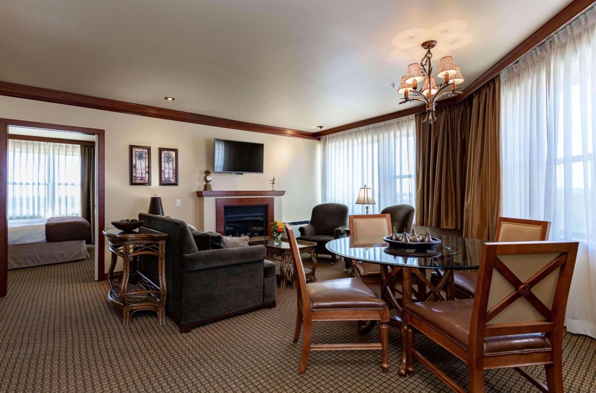 Jefferson Street Inn, A Member Of Radisson Individuals Wausau Ngoại thất bức ảnh