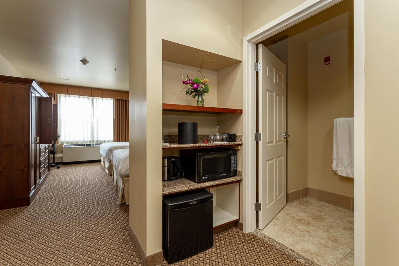 Jefferson Street Inn, A Member Of Radisson Individuals Wausau Ngoại thất bức ảnh